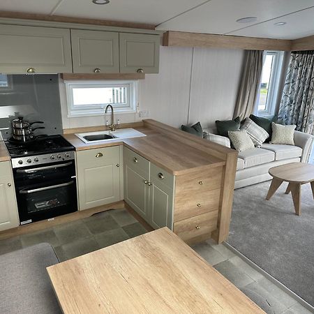 Presthaven Resort 3 Bedroom Luxury Gold 2024 Caravan Talacre Экстерьер фото